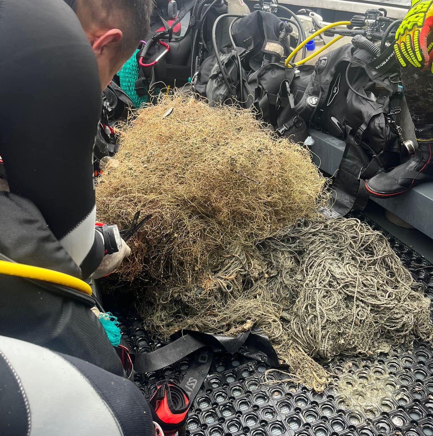 Removing Threats Underwater