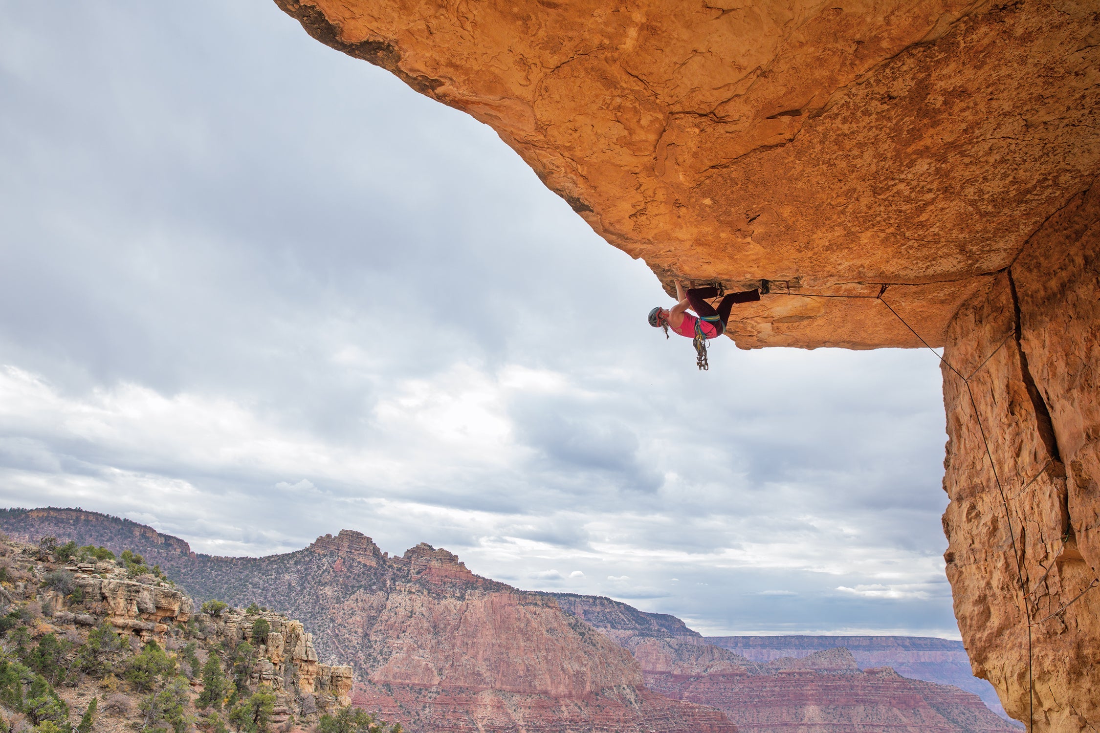 Women's Tank & Sleeveless Tops