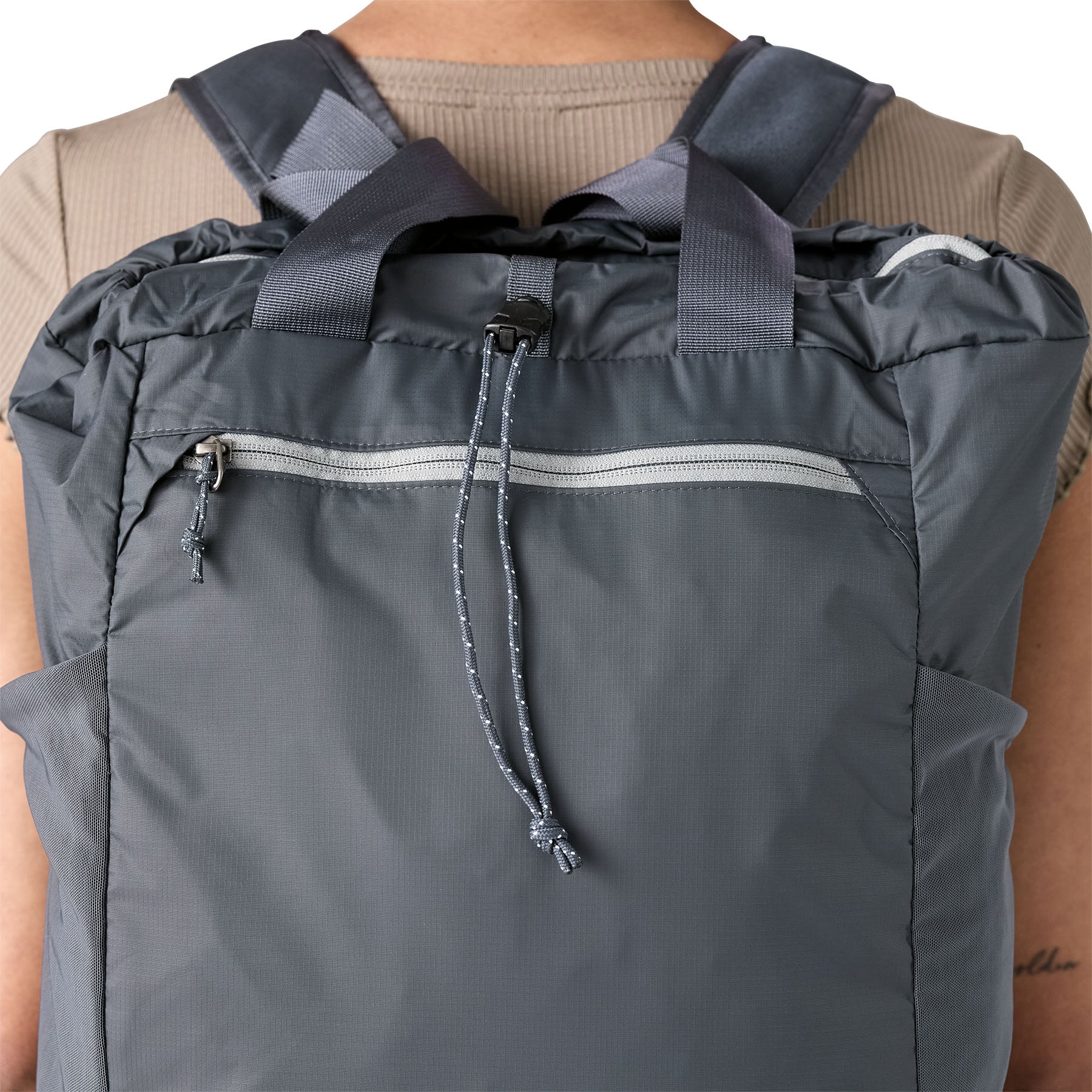 Terravia Tote Pack 24L