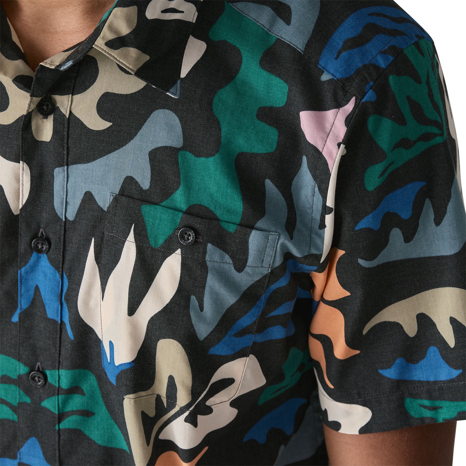 Patagonia Men's Go-To Lightweight Button Down Shirt - Kaleido: Black